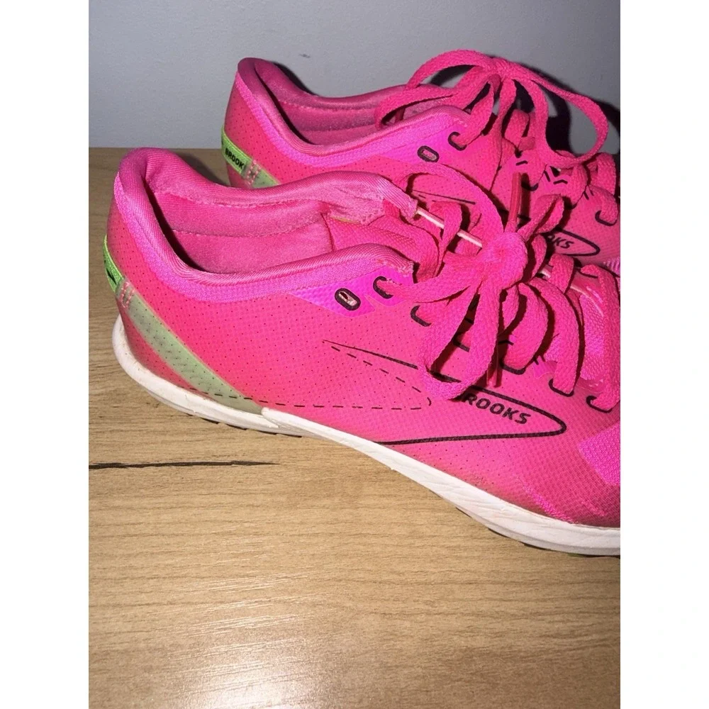 Brooks Draft XC Spikeless Racing Flats Running Cross Country Size 6‎ Pink Q